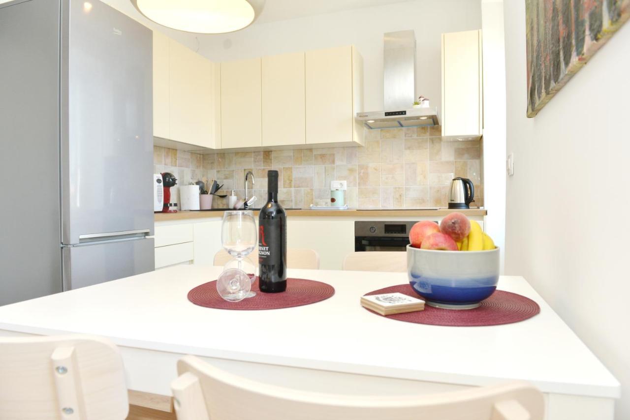 Apartman Junona - Poluotok Na Dlanu Zára Kültér fotó